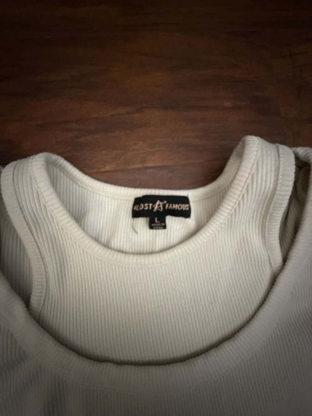 Almost Famous Layered Ribbed Top Size L - Picture 2 of 2